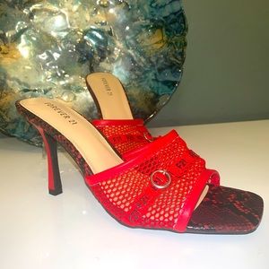 🚨FLASH SALE🚨 Forever 21 Womens Heels Red Mesh 3 Inch Heels New 7.5